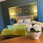 Grand T4 De Charme Apartment *
