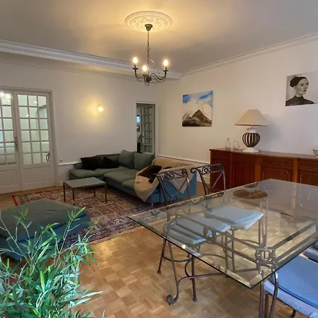 公寓 Grand T4 De Charme Bagnères-de-Luchon