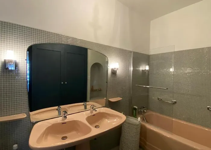 Grand T4 De Charme 公寓 Bagnères-de-Luchon